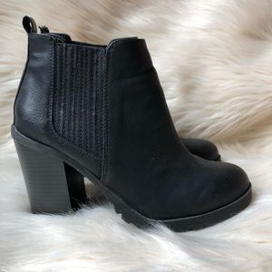 Black Heeled Boots